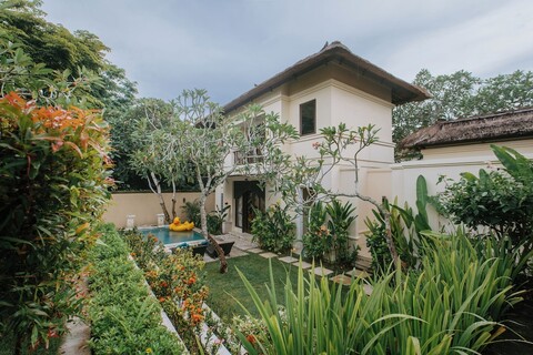 빌라 앙그렉 짐바란