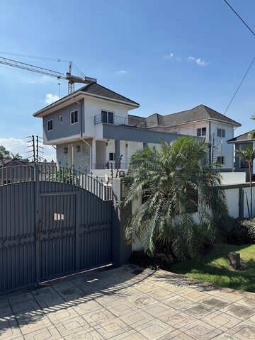 이글스 아크라