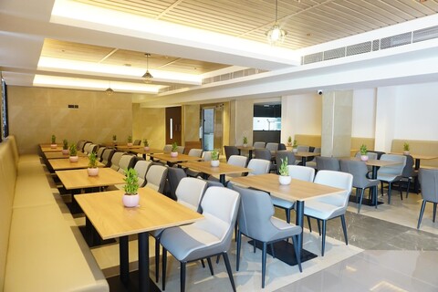 클래식 포트 인 앤드 스위트