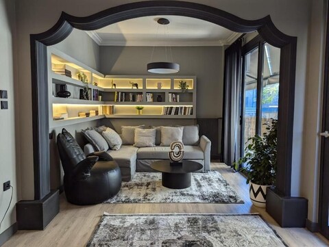 비 마이 게스트 아테네