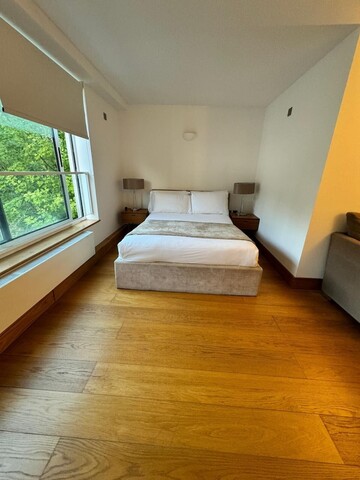 웨스트우드 하우스