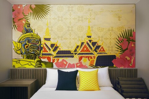 라이프 수쿰윗 8 방콕