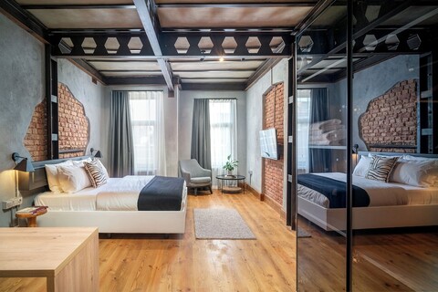 어반 쿼터스 - 뷔클뤼 한