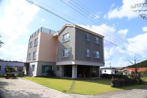 제주 우진샘펜션