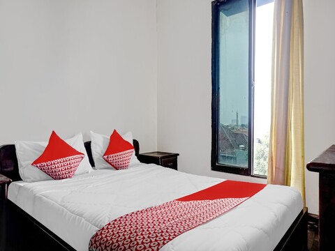 OYO 90696 토바나 하우스 빈타로