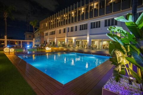 호텔 아이 기그리