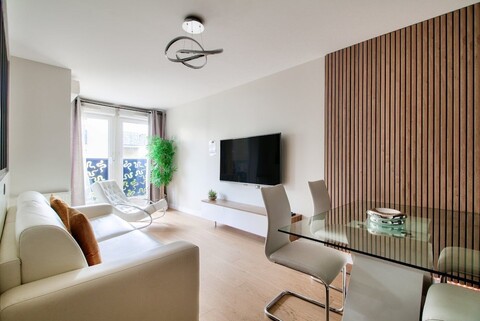 123홈- 스위트 & 스파 XL