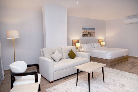 알 파리다 부티크 피라미드