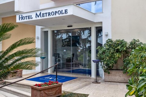Hotel Metropole