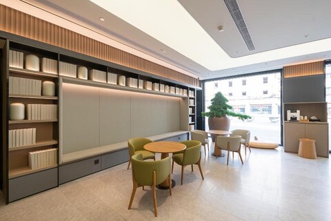 Ji Hotel Shanghai Jiangsu Road Subway Station