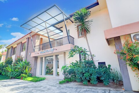 콜렉션 O 니어 바즈라 산디 모누멘, 포멀리 그랜드 폰독 푸리 아유