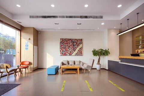 Hanting Hotel (Nanjing Wutang Plaza)