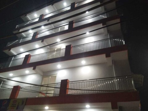 호텔 아보드 인