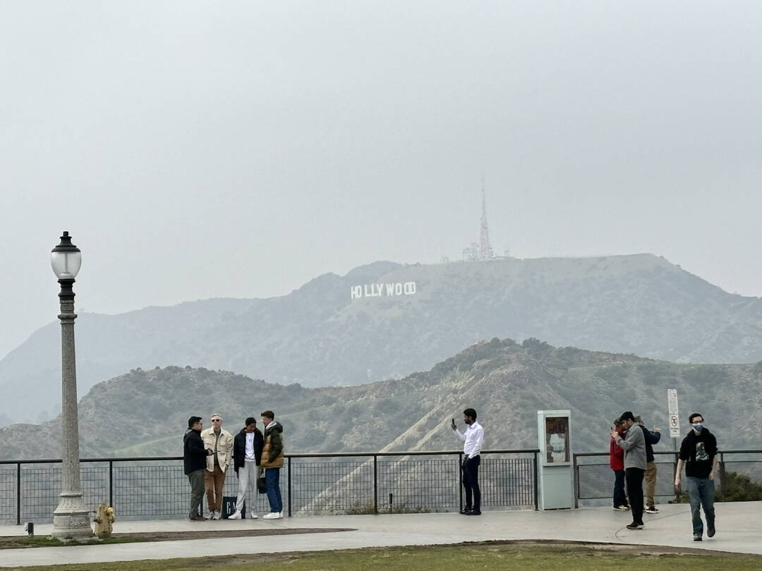 로스앤젤레스-자유톡1