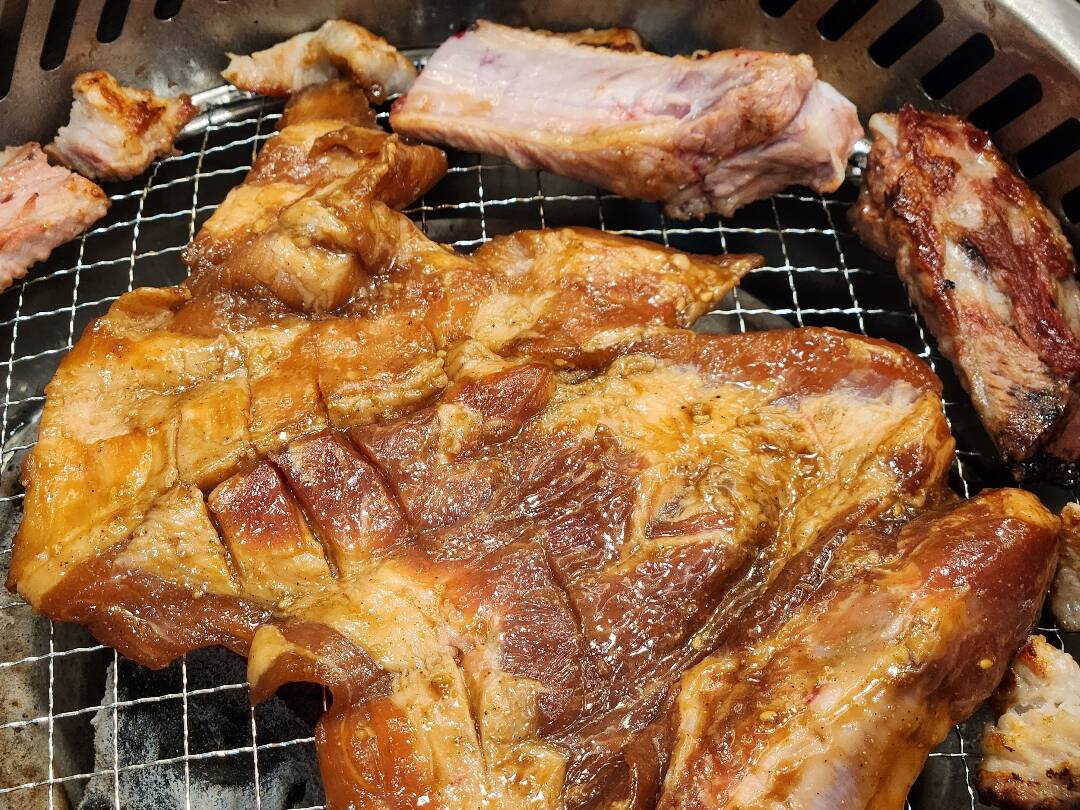 인생 돼지갈비 맛집, 속초에서 찾다! :마이리얼트립 속초여행