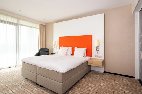 판데르팔크 호텔 스키폴