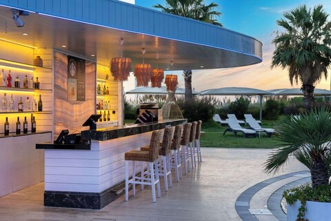 래디슨 블루 호텔 이스탄불 오토마레