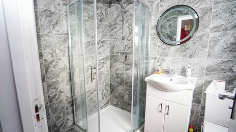 59B 편안한 집, 8명 수용