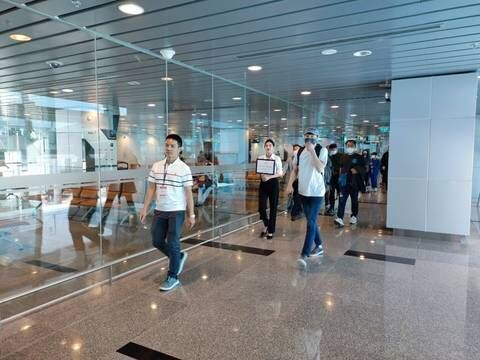 더드림투어 호치민 공항 VIP 패스트트랙 입출국 서비스 상품 이미지
