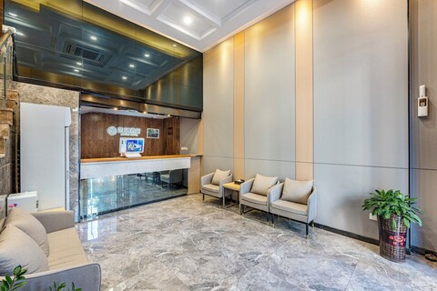 광저우 카이위에 호텔 루오시 지하철역 지점 - 캔톤 페어 기간 동안 캔톤 페어 단지까지 무료 배달 서비스