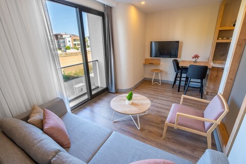 렛스테이 마린 홈스