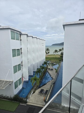 비치 프론트 콘도 라와이