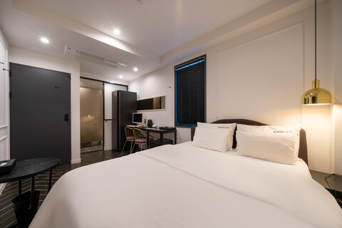 울산 달동 호텔플레이 2호점(현대백화점 인근)