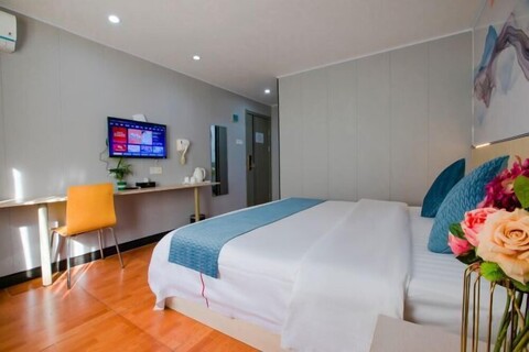 Yunji Hotel (Guangzhou Olympic Sports Center Dongpu Metro Station Branch)