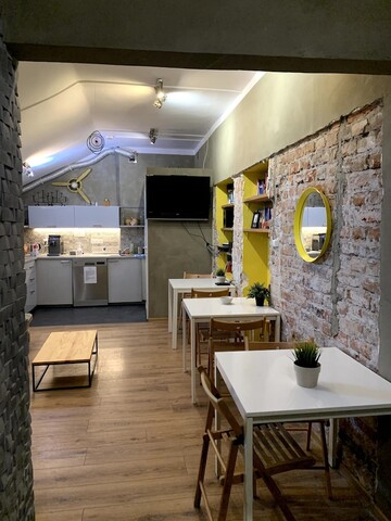 뉴 붜드 세인트 호스텔