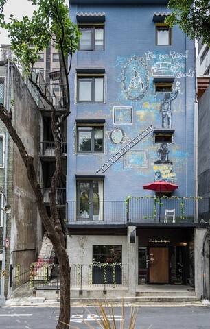 앳 홈 호텔 중산