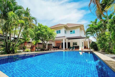 사시토른이 호스팅하는 프라이빗 레지던스