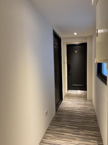 이스트 넘버나인 인