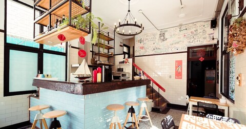 위드 인 호스텔