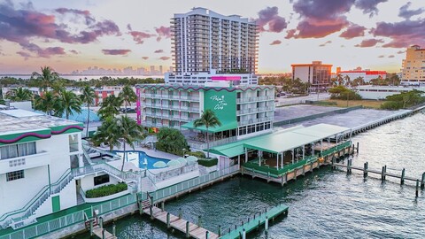 팜 트리 클럽 마이애미 호텔