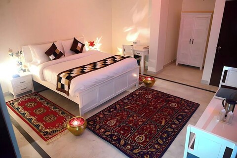 호텔 디올, 잘 마할 근처, 자이푸르