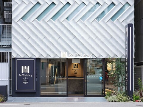 먼데이 아파트 프리미엄 오사카 남바 웨스트