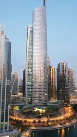 Jlt Spacious Corner Duplex Loft Panoramic Views