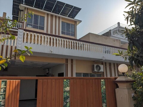 Decent Family Guest House