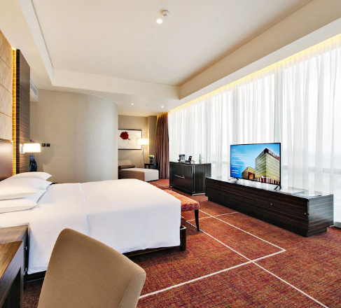 room detail thumbnail 2