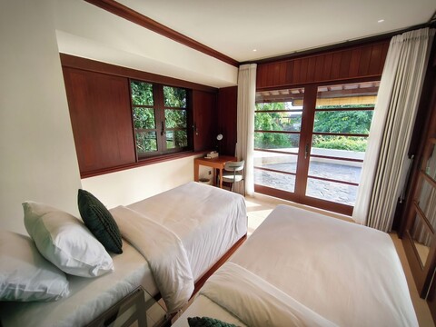 부미 올라 빌라 판다와