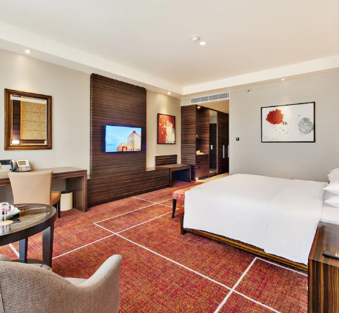 room detail thumbnail 1