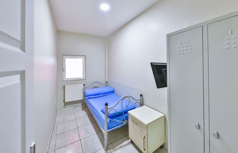 고크체 판시온 - 어덜트 온리 - 호스텔