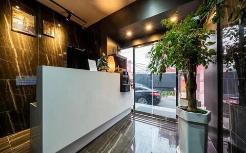 군산 호텔 이븐