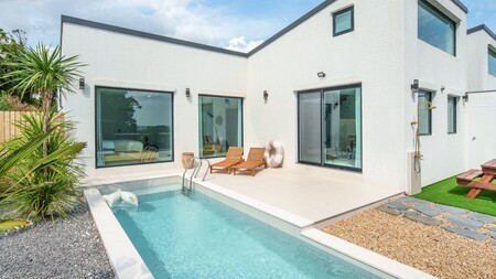 제주 스테이이든풀빌라