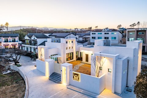 강릉 이앤지프라이빗독채풀빌라