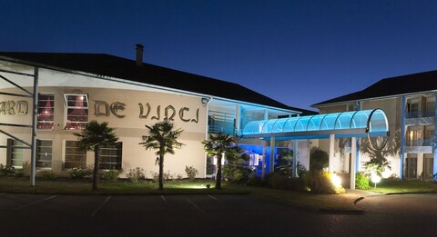 에스파스 레오나르 드 방시