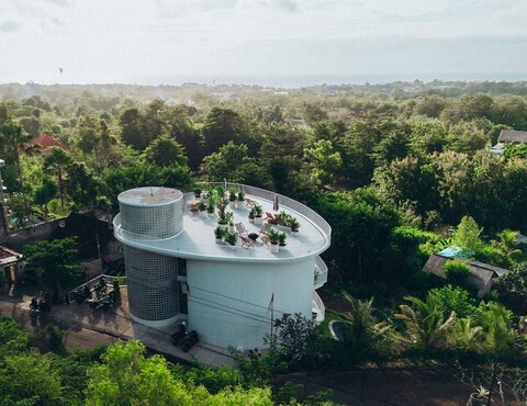 라이트하우스 빙인