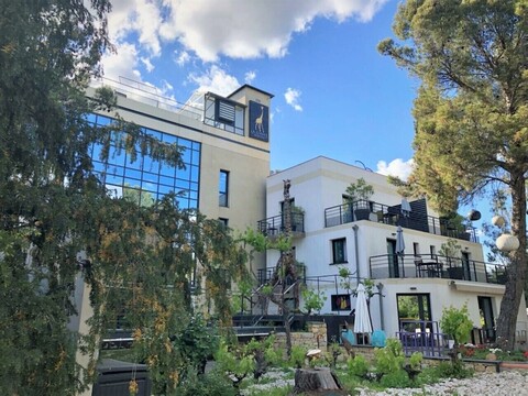 아파트호텔 라 지라프