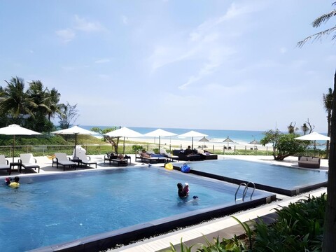 Ocean Resort 4 Bedrooms Danang Living