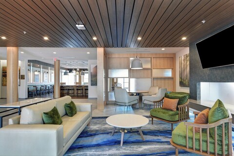 페어필드 인 & 스위트 바이 메리어트 휴스턴 나사/웹스터